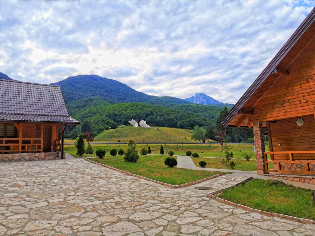 Vila "Maglic" Тьентиште Экстерьер фото